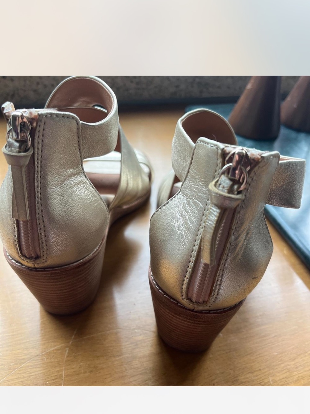 Metallic Silver Strappy Block Heel Sandals - Women 10 - Picture 4 of 5